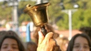 Πότε θα χτυπήσει το τελευταίο κουδούνι για τους μαθητές Γυμνασίου και Λυκείου